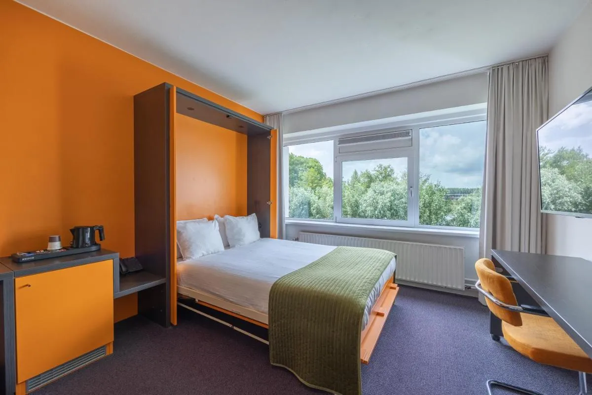 Image 6 of Amrâth Airport Hotel Rotterdam, BW Signature Collection