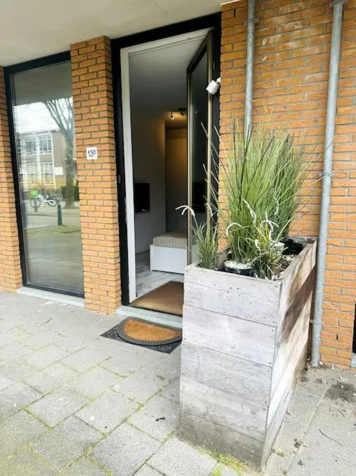 Image 3 of 010 Studio City Center Rotterdam