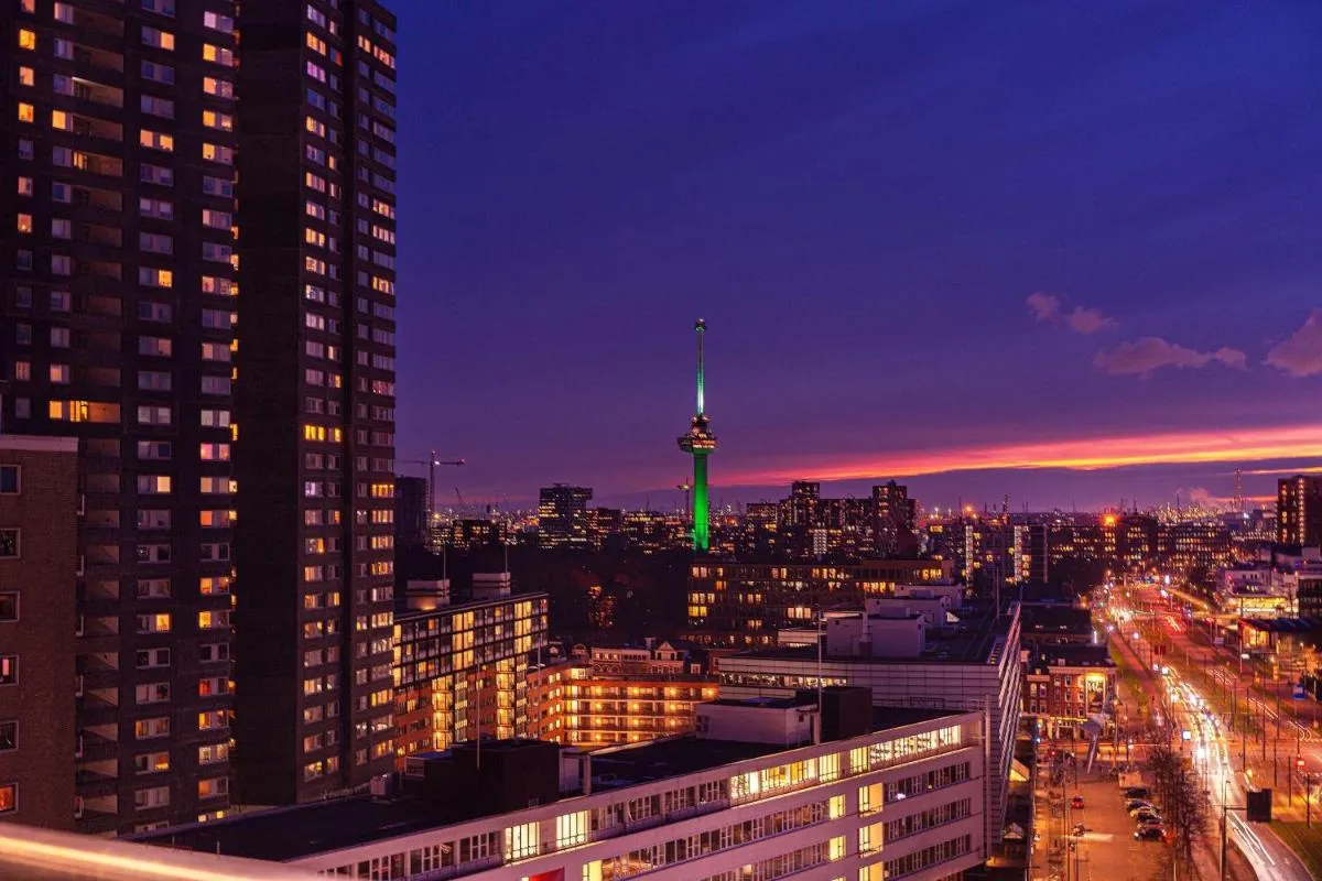 Image 2 of DoubleTree by Hilton Rotterdam Centre