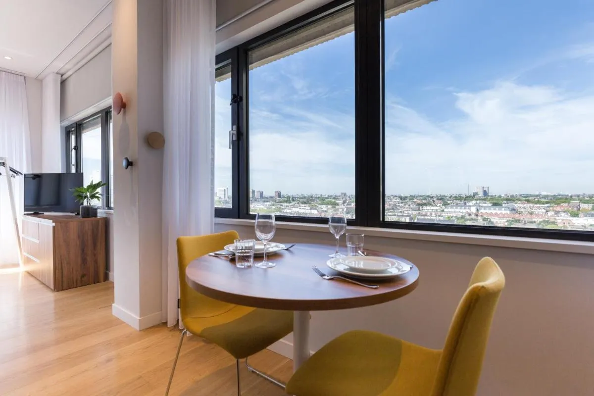 Image 4 of PREMIER SUITES Rotterdam