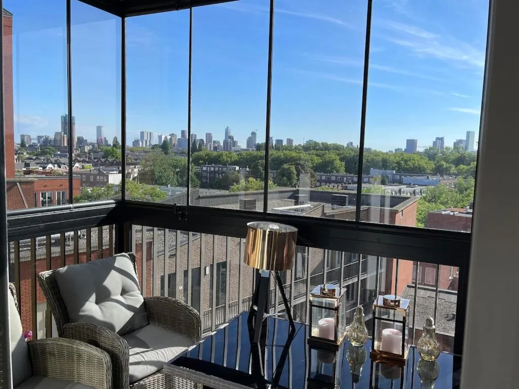 Image of Beautiful luxury Apartment with Skyline