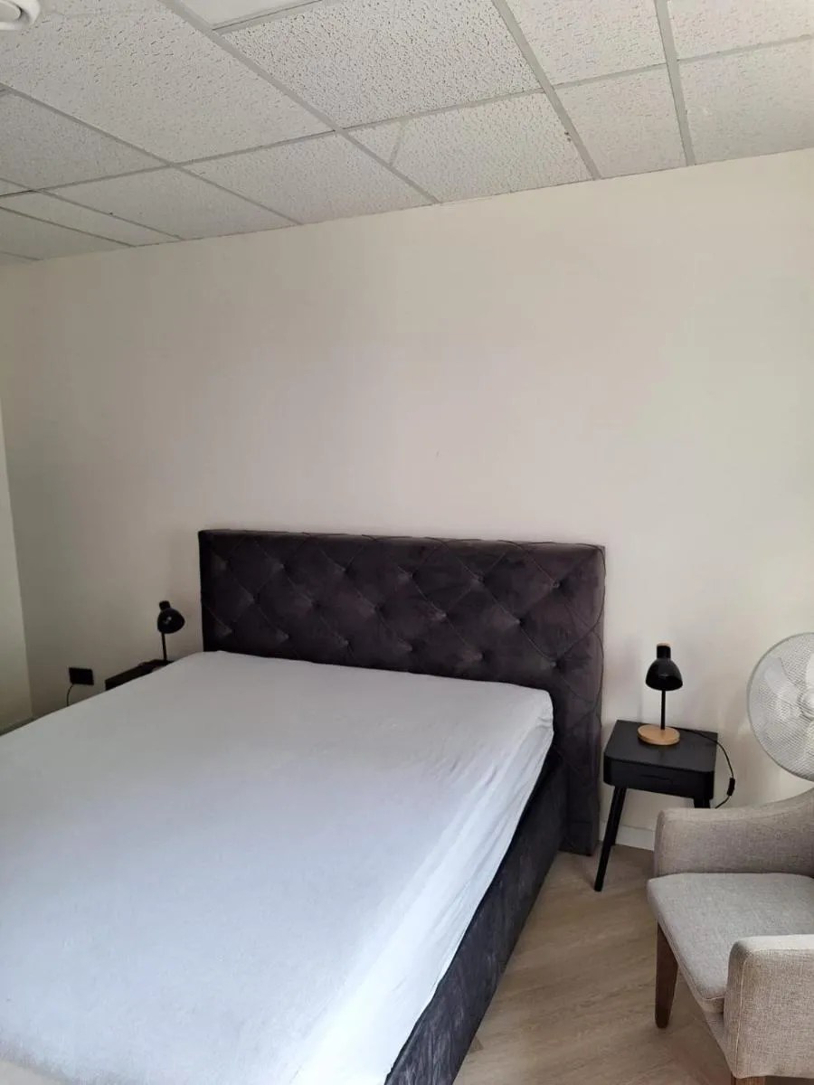 Image 3 of Beautiful studio 14 F in chic neighborhood in center