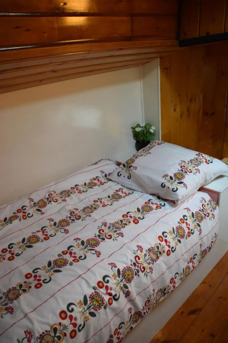 Image 1 of Boat-Apartment Rotterdam Fokkelina