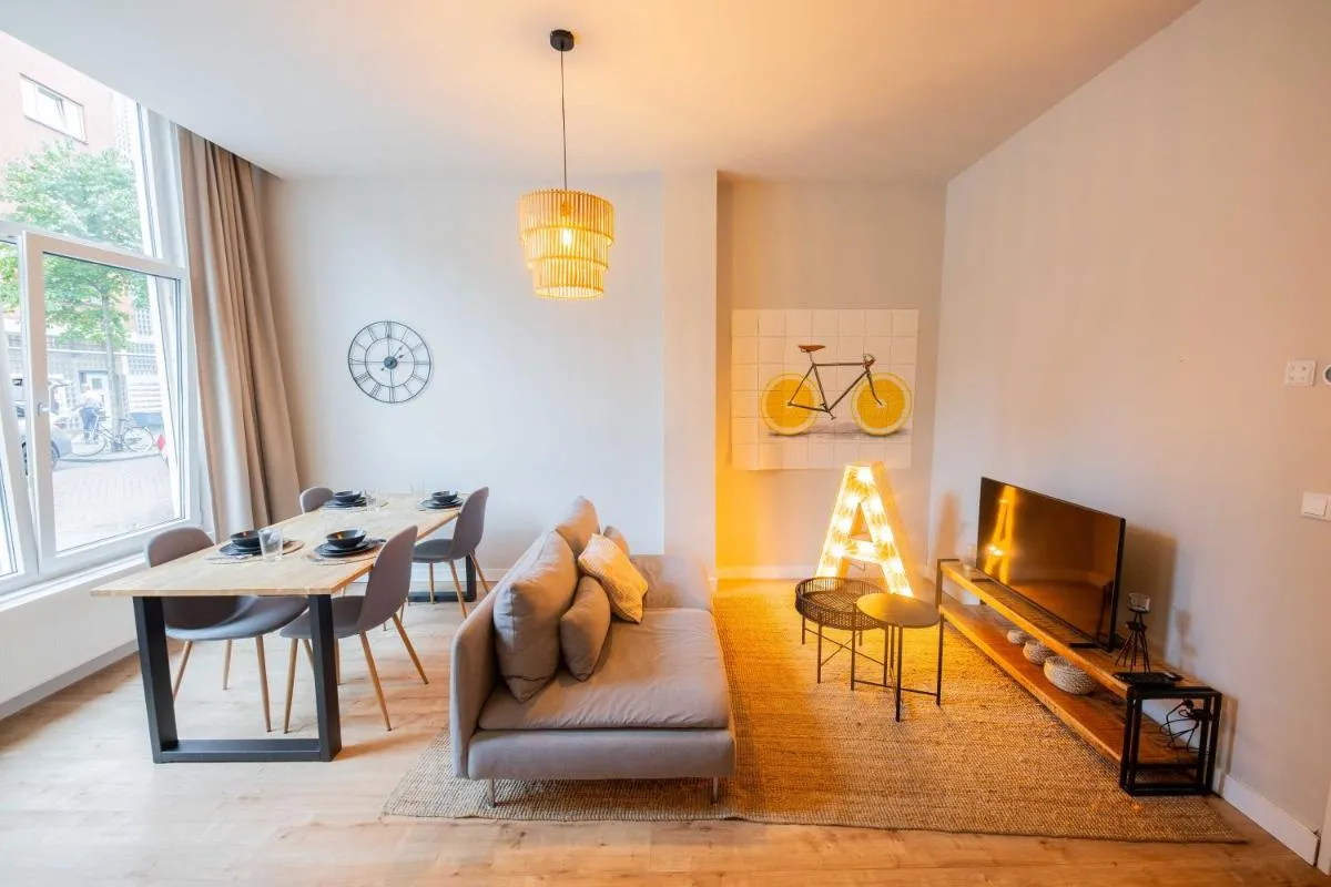 Image 4 of Bredestraathof & Bredestraat