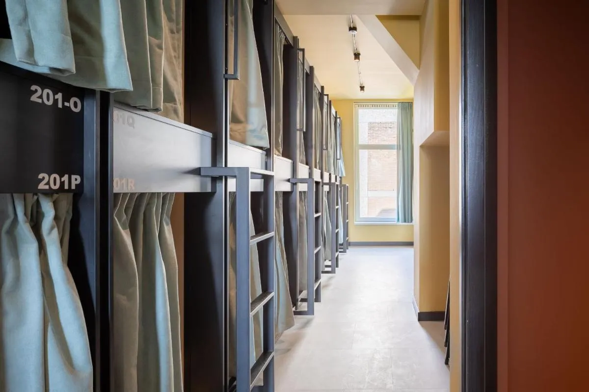 Image 3 of CoolDocks