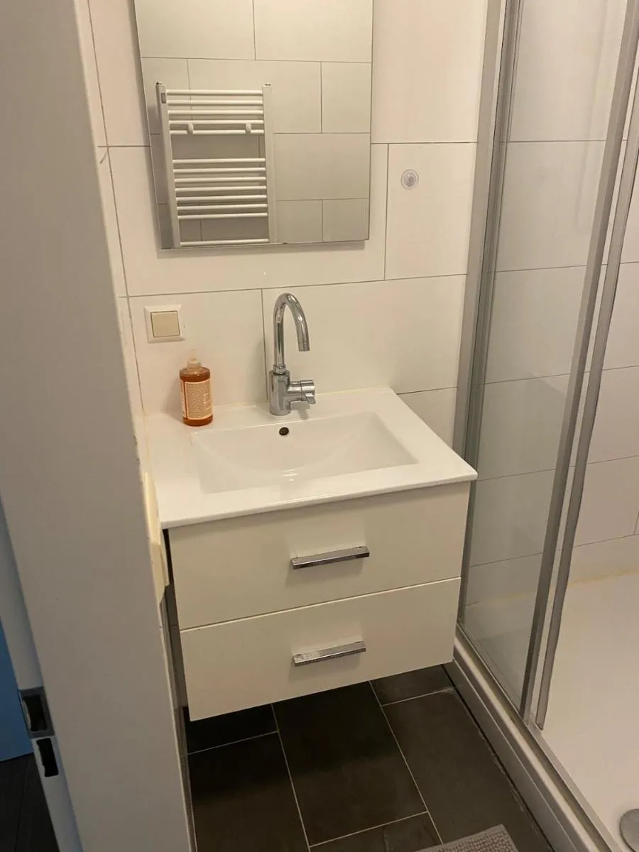 Image 3 of Cozy and best location! 6 person