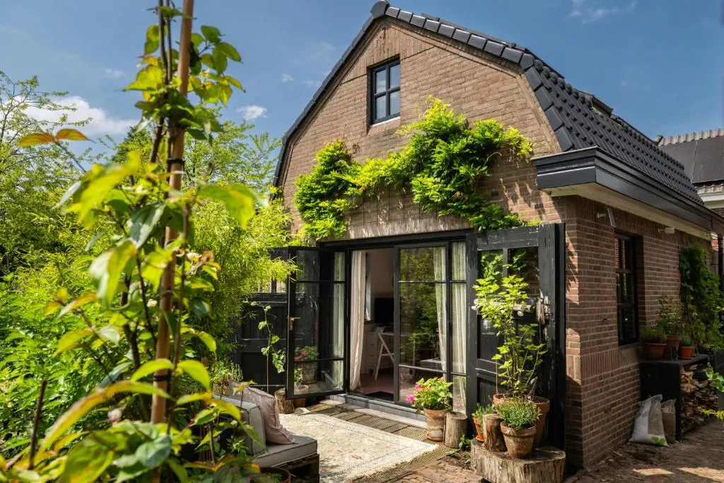 Image of Guesthouse Rotterdam, tinyhouse nearby Kralingen