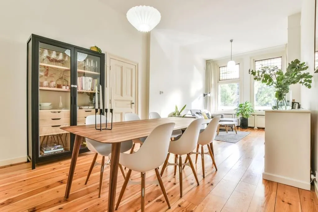 Image 3 of Herenhuis in het stadscentrum