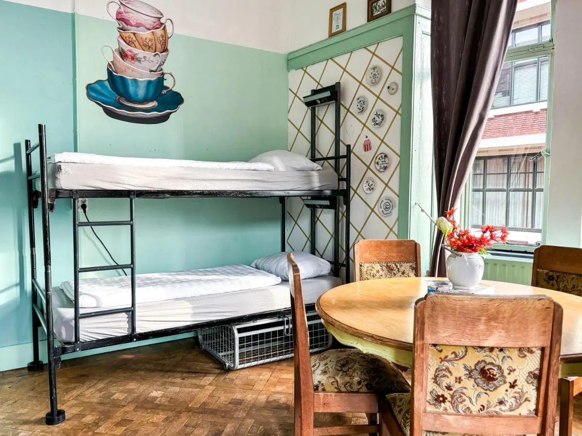 Image 2 of Hostel ROOM Rotterdam