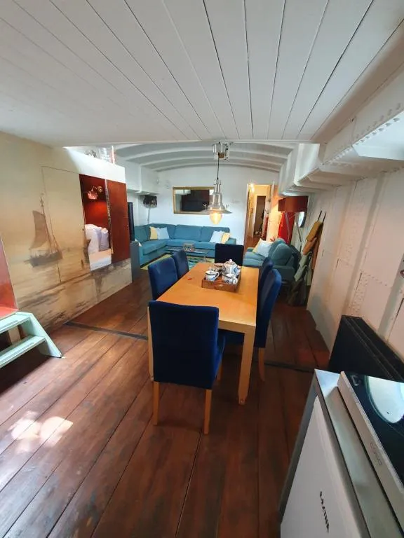 Image of Houseboat holiday apartments Rotterdam