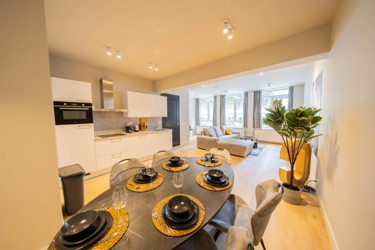 Image 1 of Jufferstraat 10