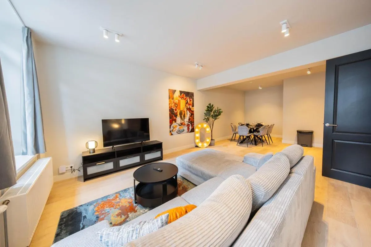 Image 3 of Jufferstraat 10