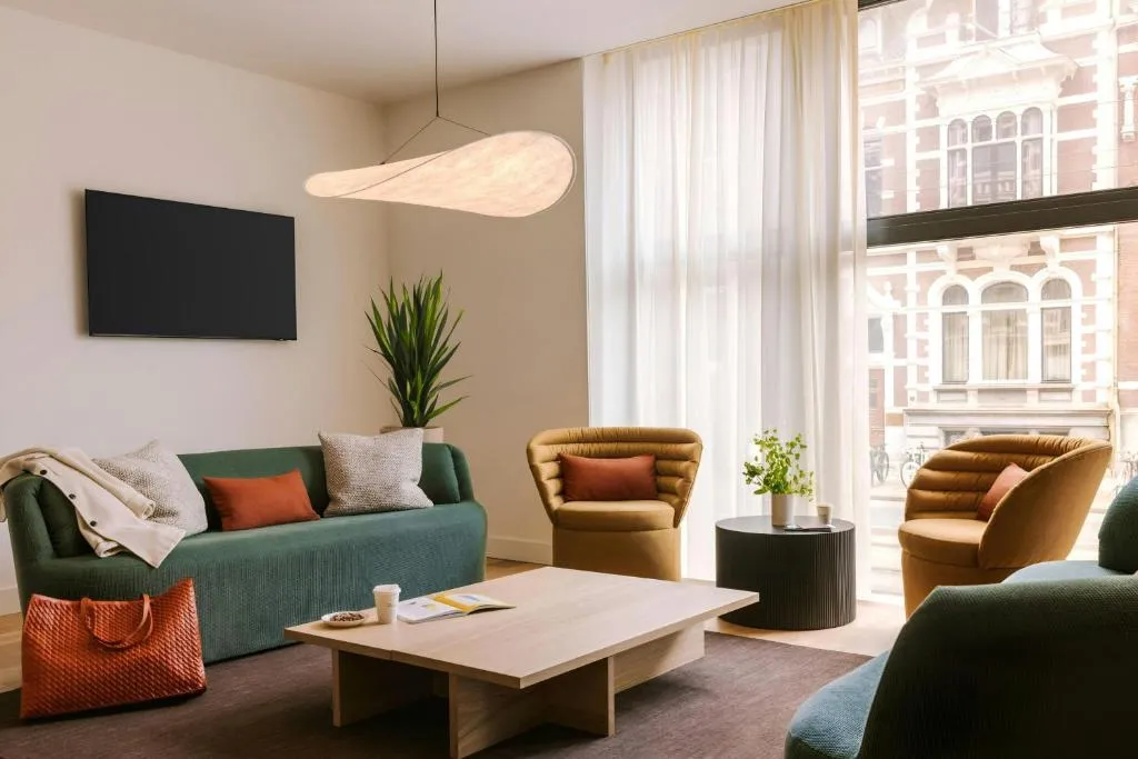 Image of Rose, Sonder Hotel by Marriott Bonvoy