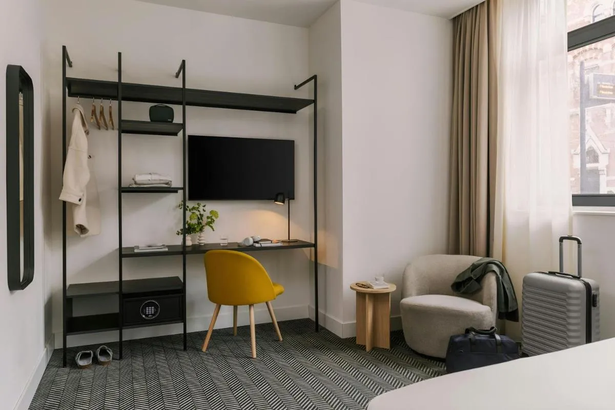 Image 6 of Rose, Sonder Hotel by Marriott Bonvoy