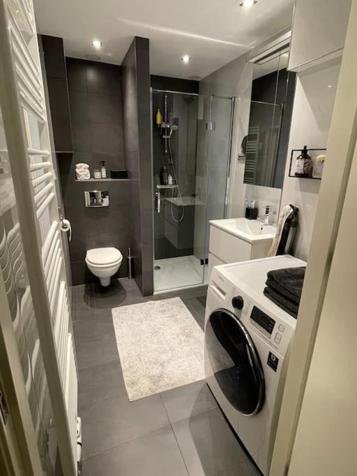 Image 3 of Stylish apartment @ city centre
