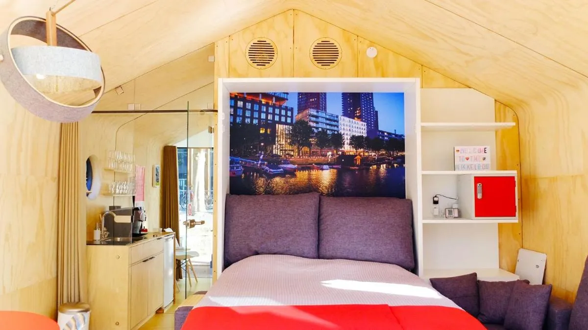 Image 6 of Wikkelboats at Wijnhaven